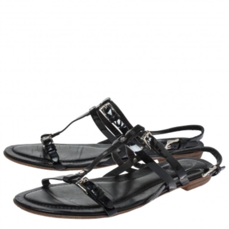 Tod's Black Patent Leather Strappy Buckle Detail Flat Sandals Size 37.5 For Sale 2