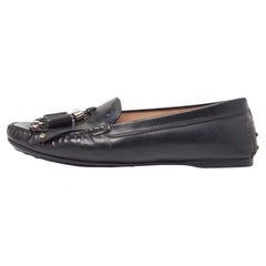 Tod's - Mocassins à enfiler en cuir verni noir avec franges Taille 38.5