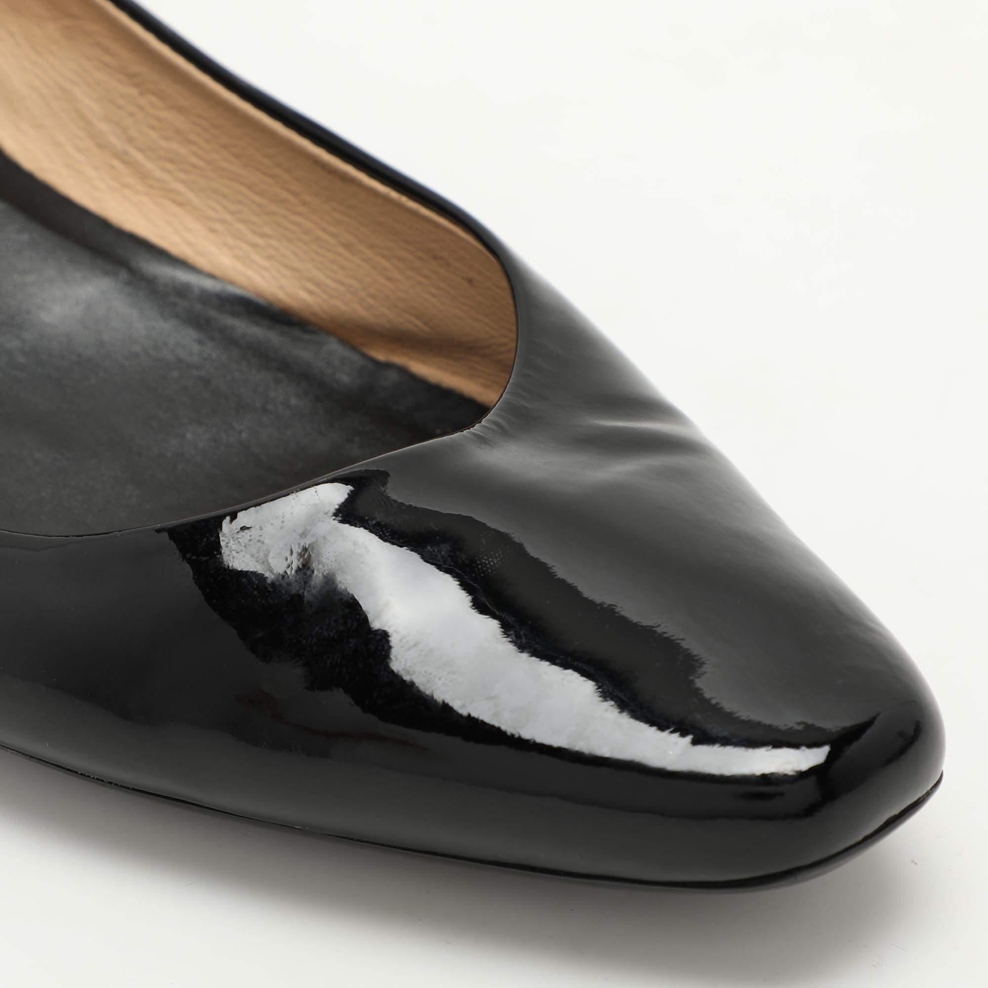Tod's Black Patent Leather Wedge Pumps Size 39 For Sale 3