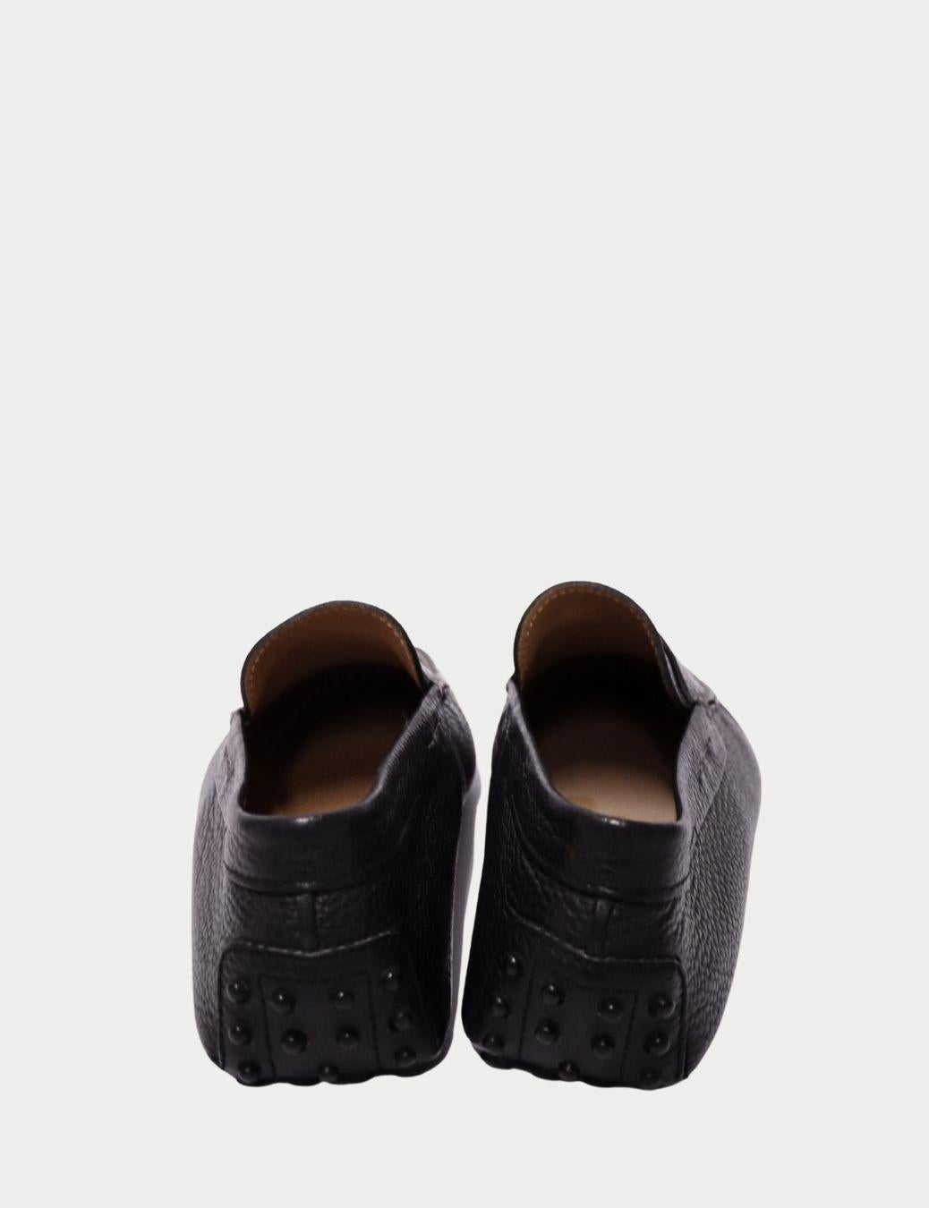 Noir Tod’s Black Pebbled Leather Driving Loafers - EU 41.5 en vente
