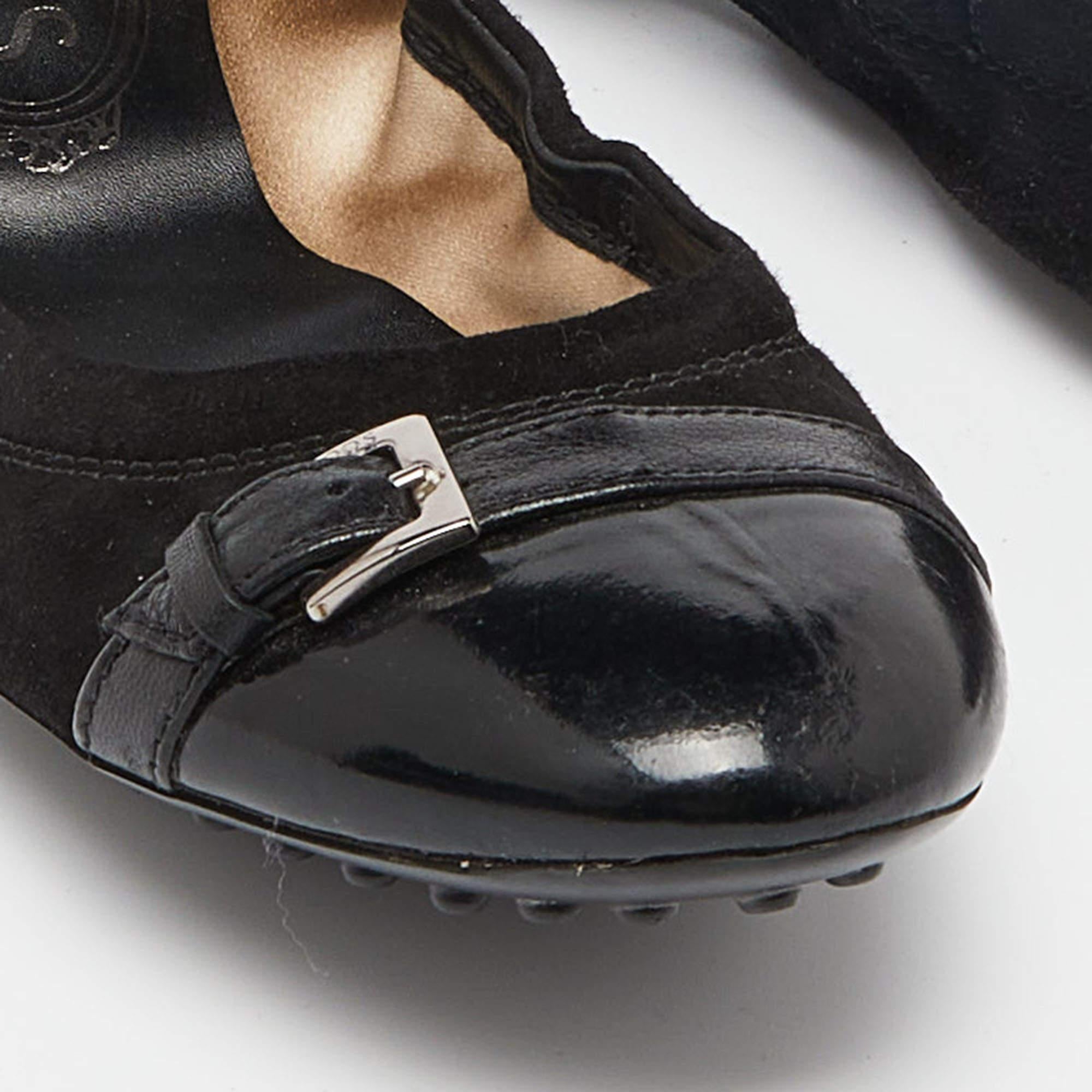 Tod's Black Suede and Leather Buckle Detail Scrunch Ballet Flats Size 36.5 For Sale 3
