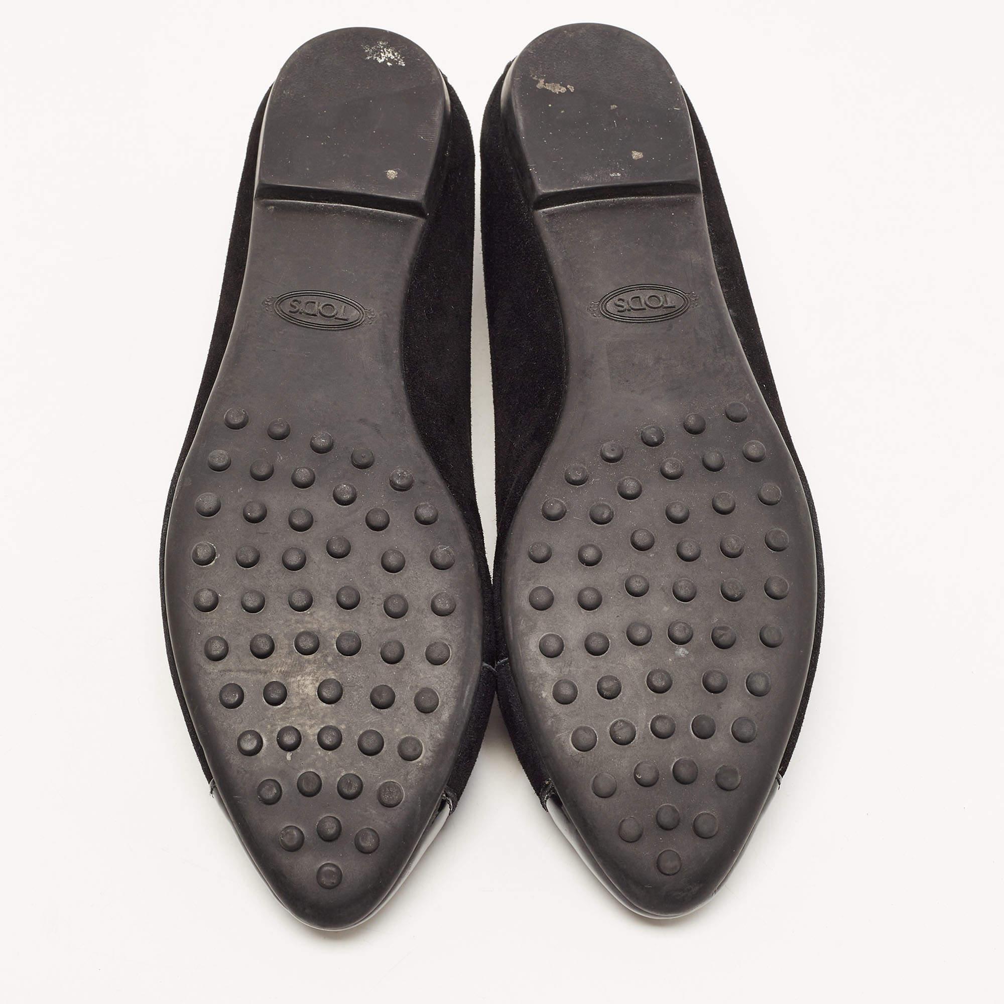 Tod's Black Suede and Patent Leather Ballet Flats Size 36 For Sale 2