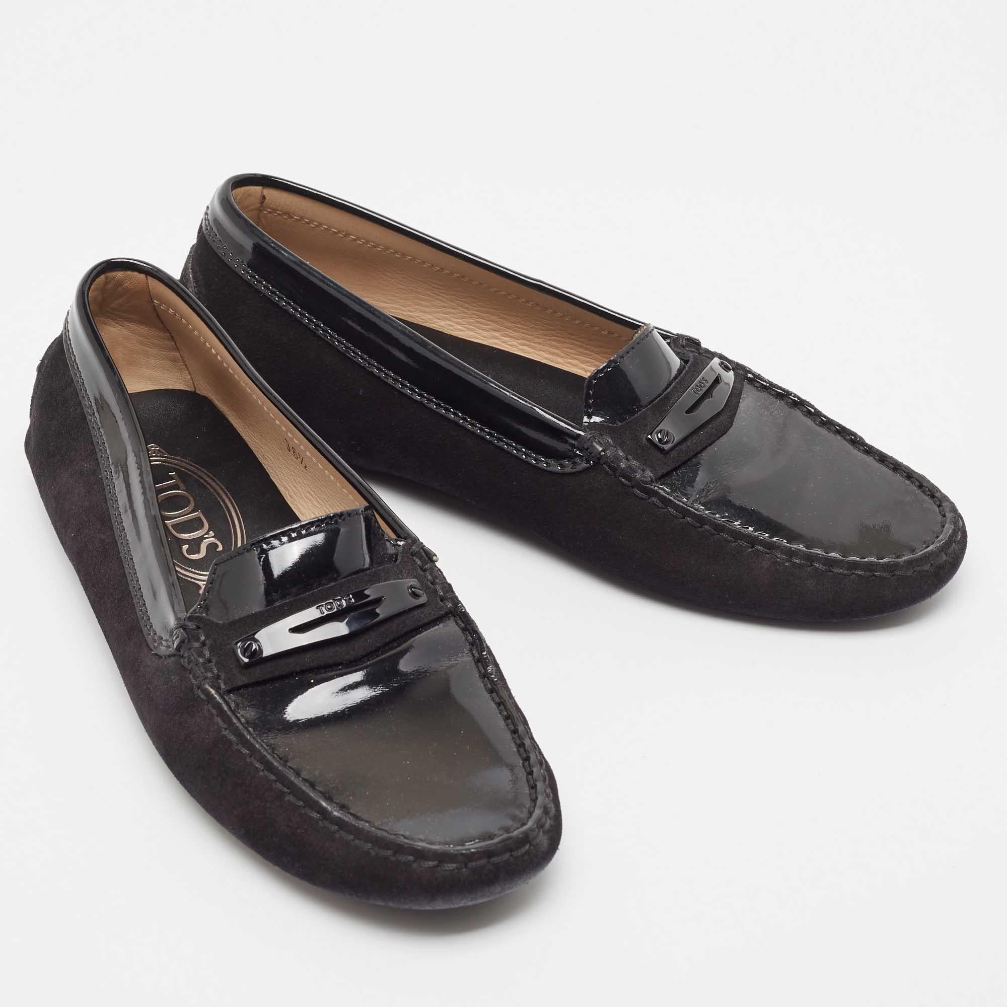 Women's Tod's Black Suede and Patent Leather Loafers Size 36.5 For Sale