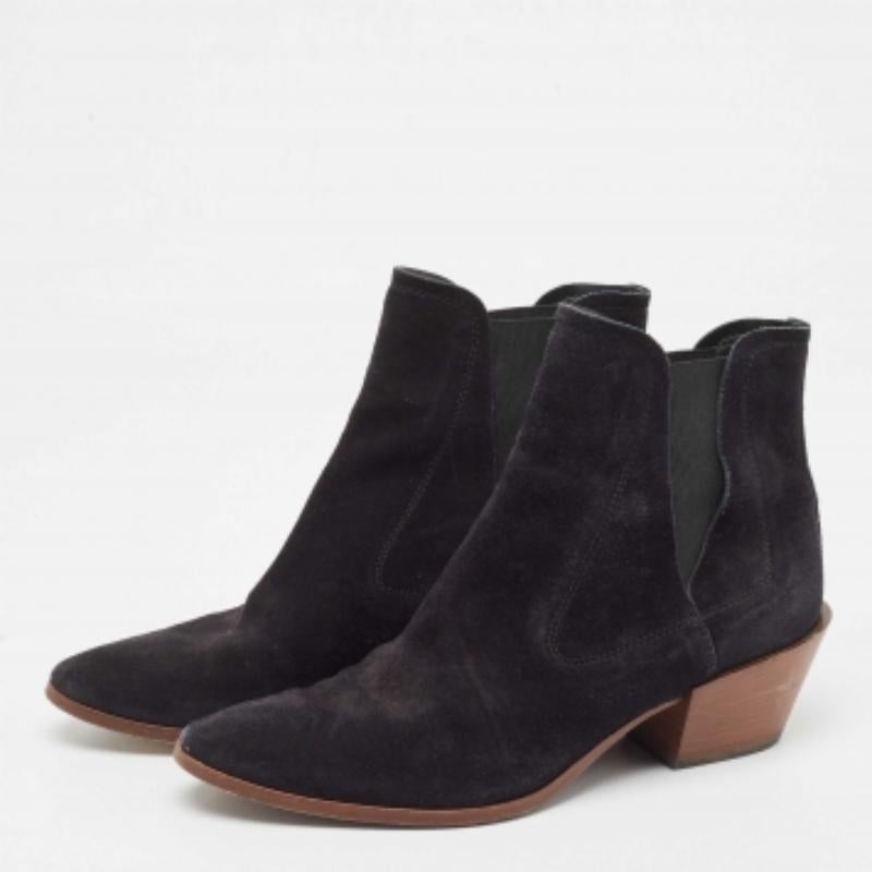 Tod's Schwarze Wildlederstiefeletten Größe 39,5 im Zustand „Gut“ im Angebot in Dubai, Al Qouz 2