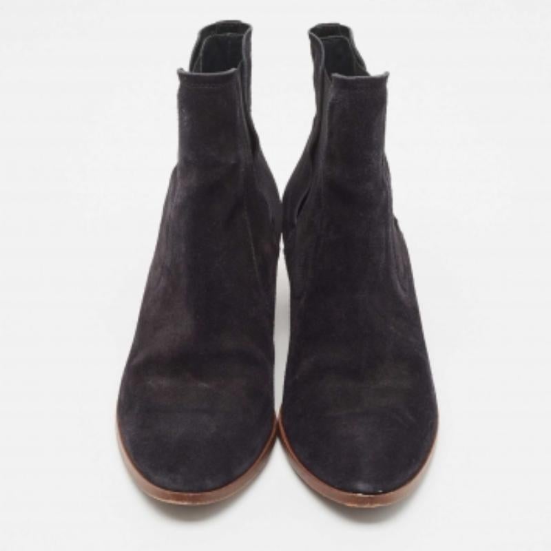 Tod's Schwarze Wildlederstiefeletten Größe 39,5 im Angebot 1