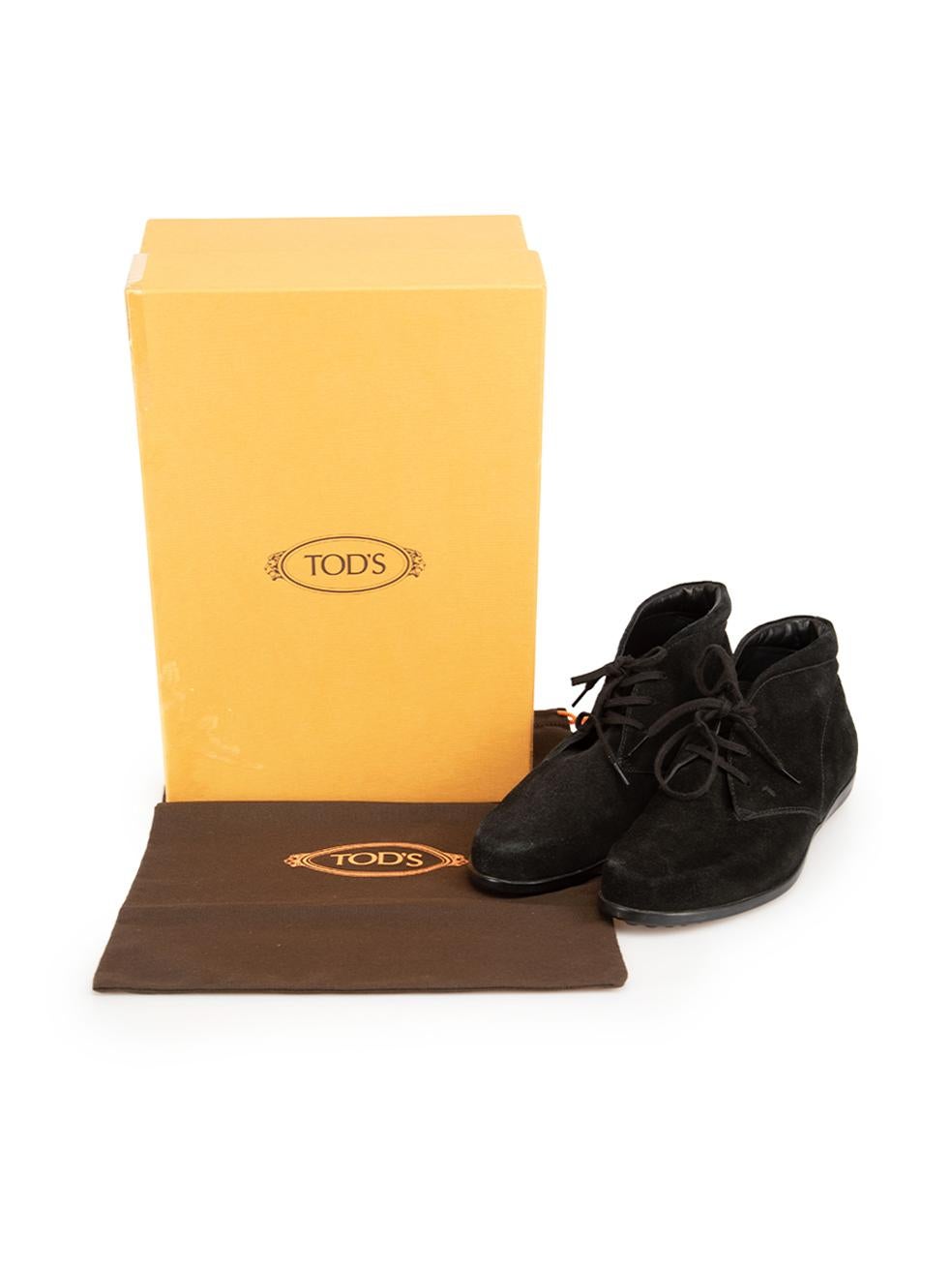 Tod's Bottes de désert en daim noir Taille IT 37.5 en vente 3