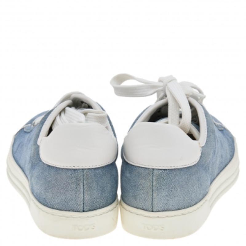 Tod's Baskets basses en daim bleu pailleté taille 36,5 Pour femmes en vente