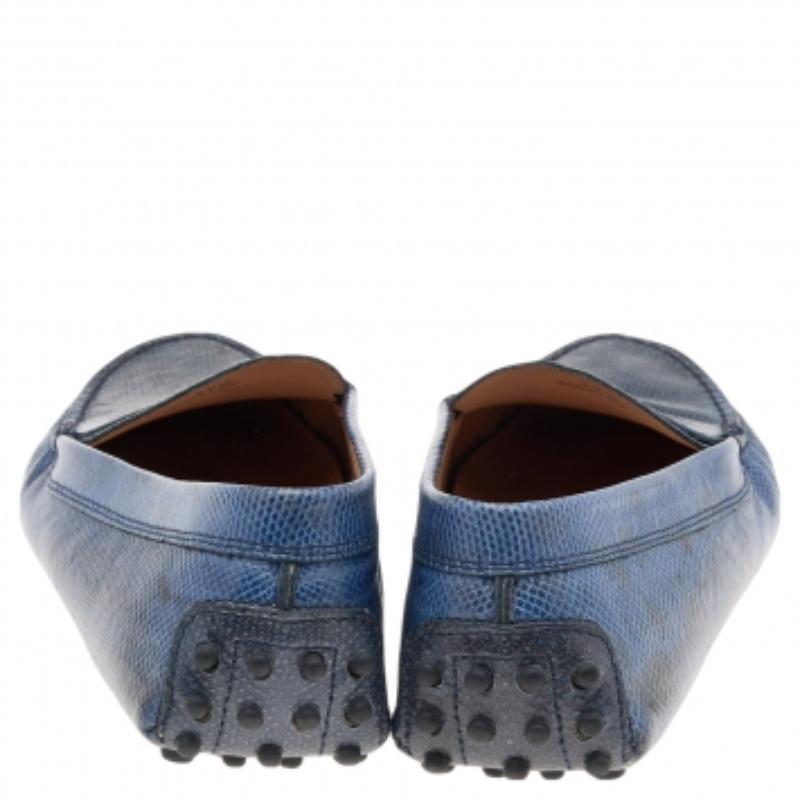 Tod's Blue Karung Gommino Slip On Loafers Size 37.5 In Fair Condition For Sale In Dubai, Al Qouz 2