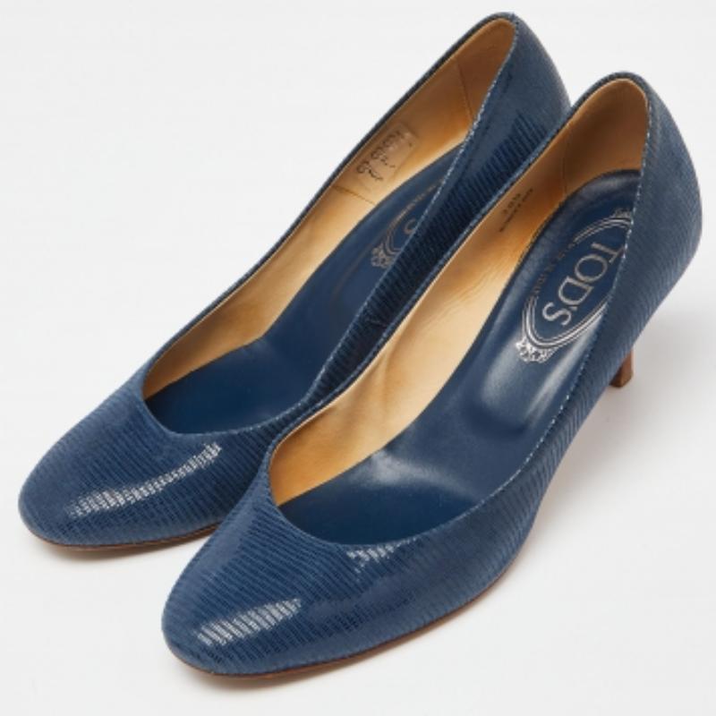 Tod's - Escarpins en cuir embossé de lézard bleu - Taille 38,5 en vente 1
