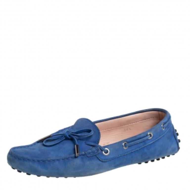Tod's Blue Nubuck  Gommino Slip On Loafers Size 38.5 In Fair Condition For Sale In Dubai, Al Qouz 2