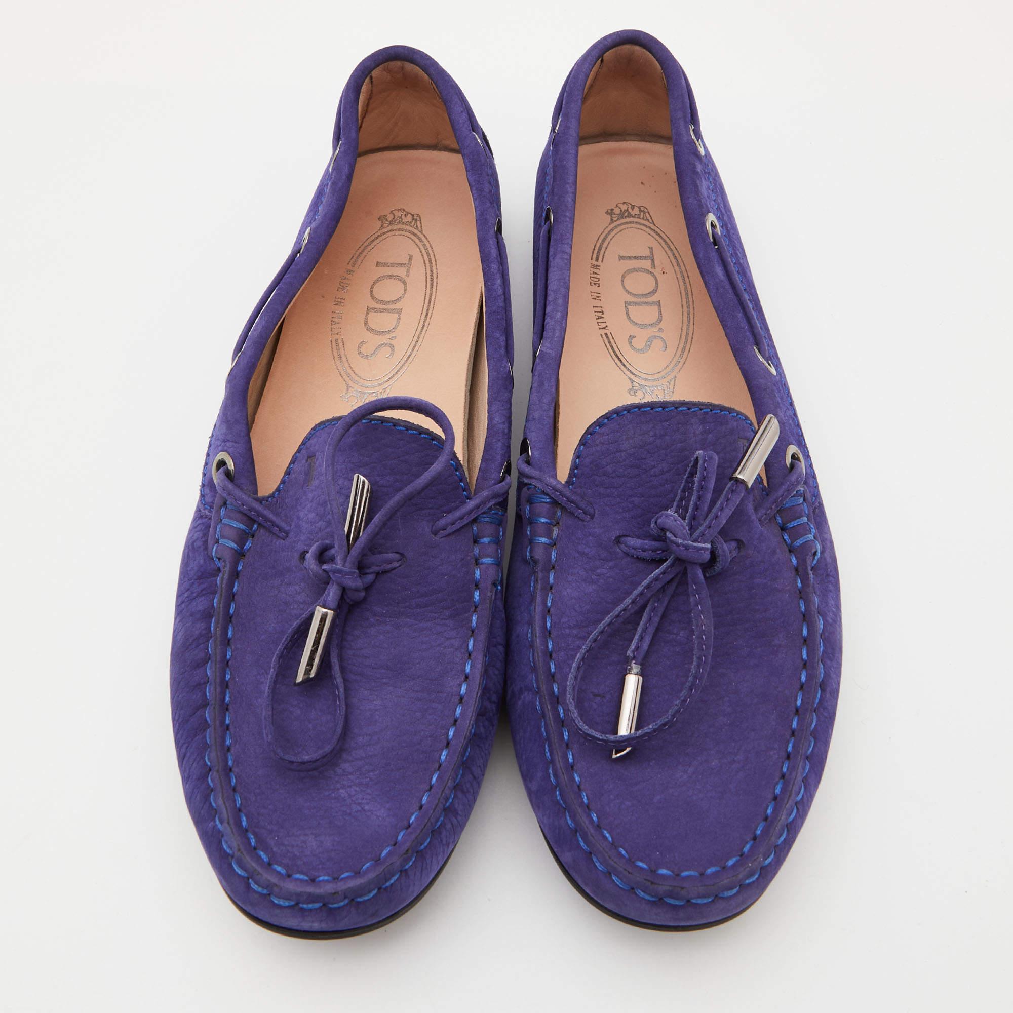 Tod's Blue Nubuck Leather Bow Slip On Loafers Size 37 In Good Condition For Sale In Dubai, Al Qouz 2