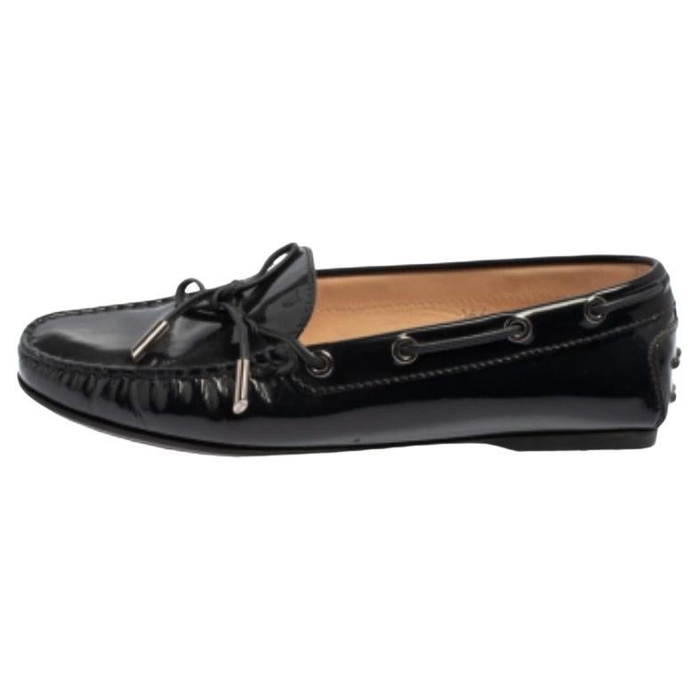 Tod's Blue Patent Leather City Gommino Driving Loafers Size 36.5 For Sale