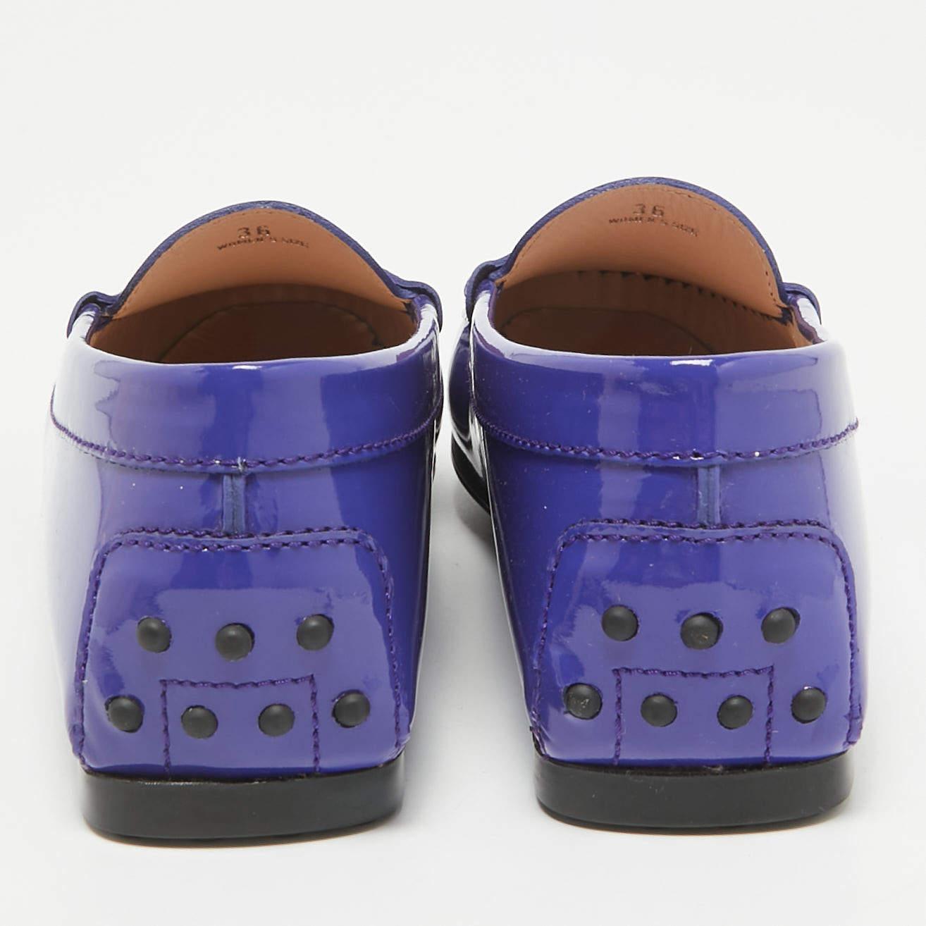 Tod's Blue Patent Leather Penny Loafers Size 36 For Sale 1
