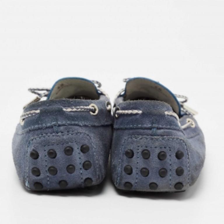 Tod's Blau Wildleder Gommini Driving Loafers Größe 40 Damen im Angebot