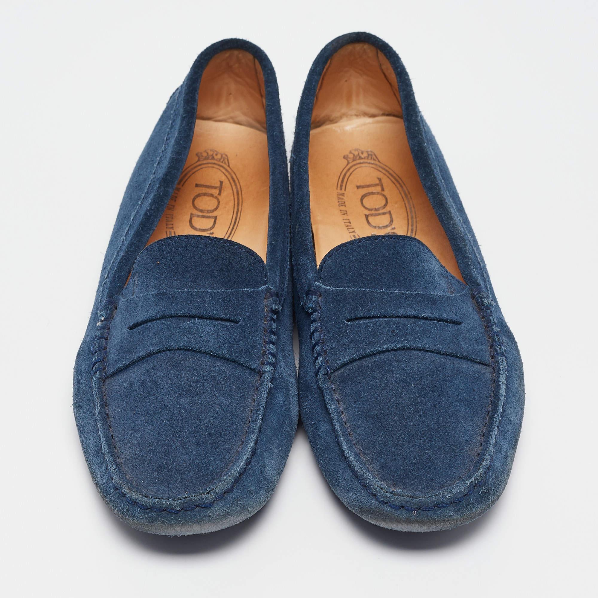 Noir Tod's Gommino Penny - Mocassins en daim bleu taille 35 en vente