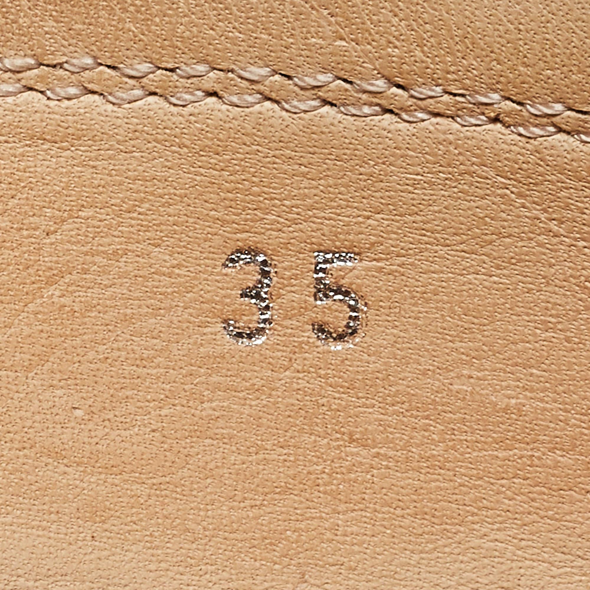 Tod's Gommino Penny - Mocassins en daim bleu taille 35 en vente 2