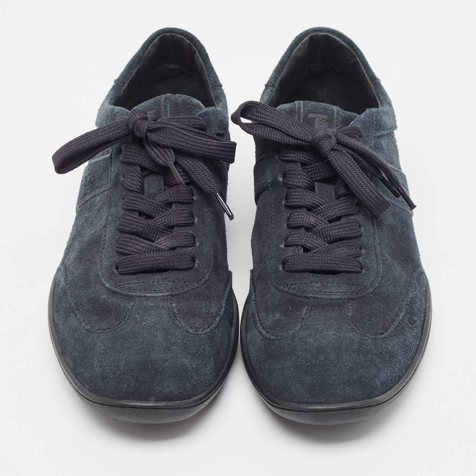 Black Tods Blue Suede Low Top Sneakers Size 39.5 For Sale