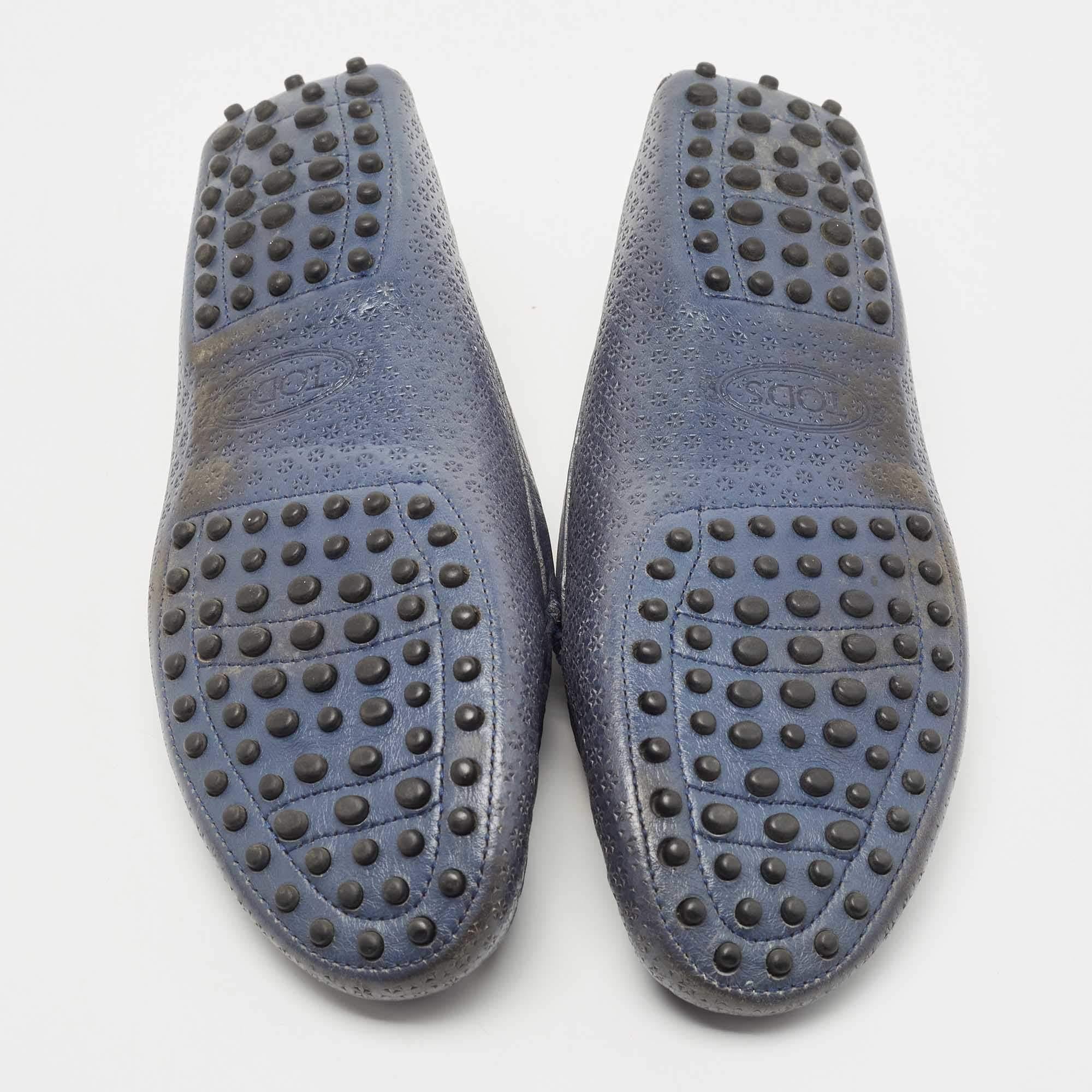 Tod's Blue Textured Leather Penny Slip On Loafers Size 40.5 For Sale 1