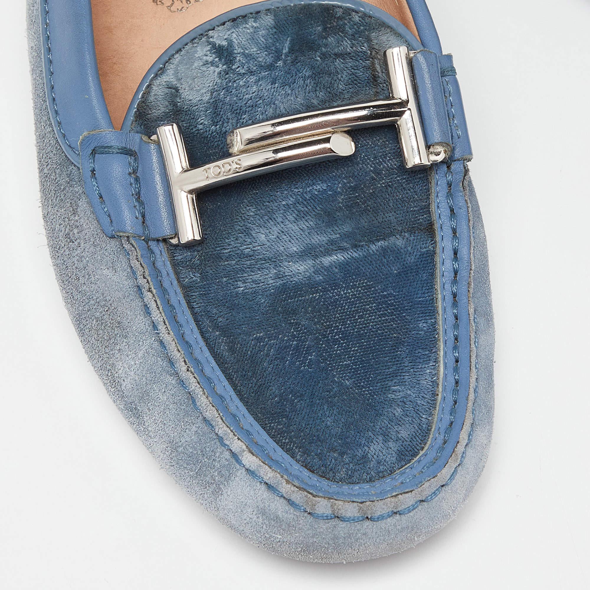 Tod's Blau Samt Wildleder und Leder Double T Gommino Driving Loafers Größe 37 2