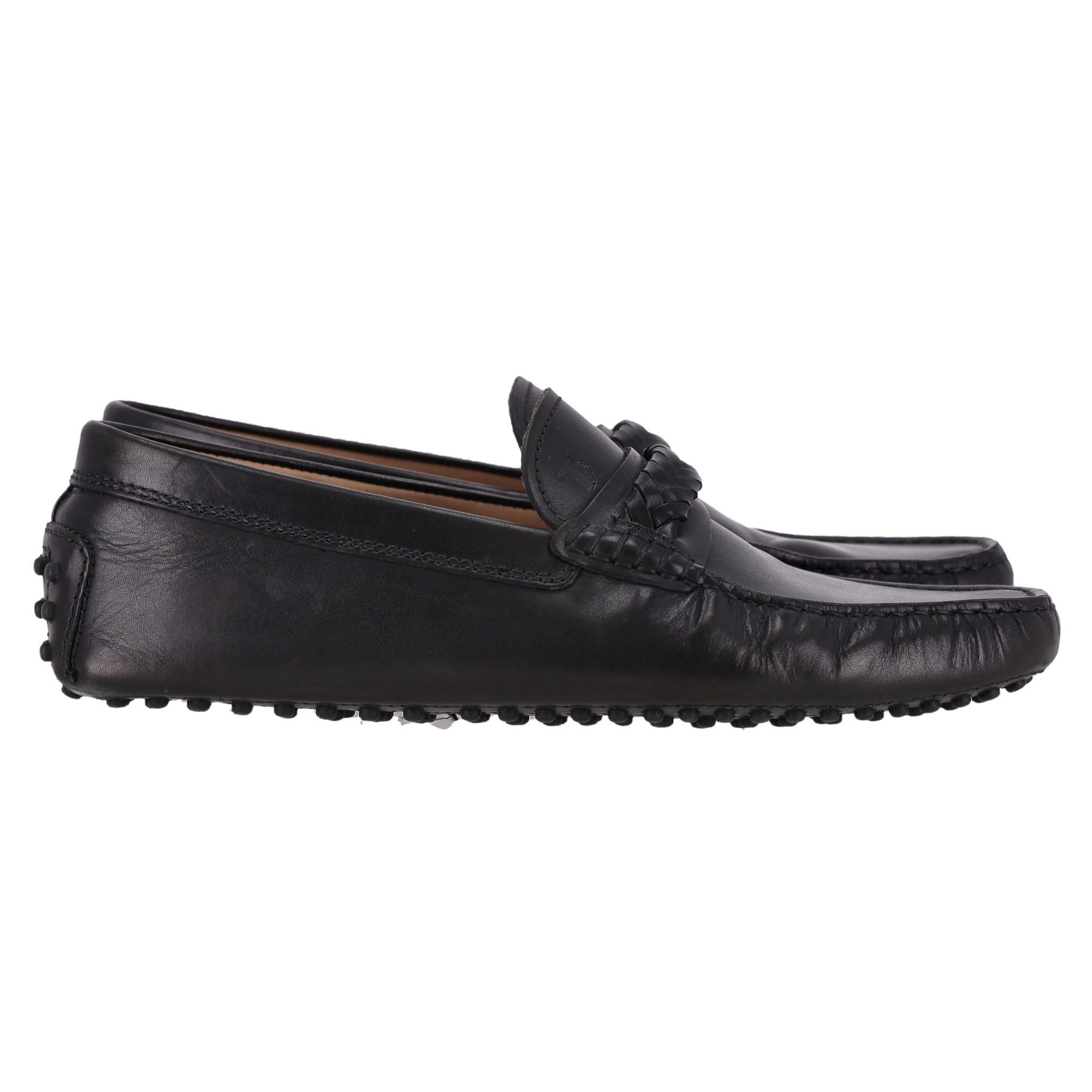 Tod's Braided Detail Leather Loafers In Good Condition For Sale In London, GB