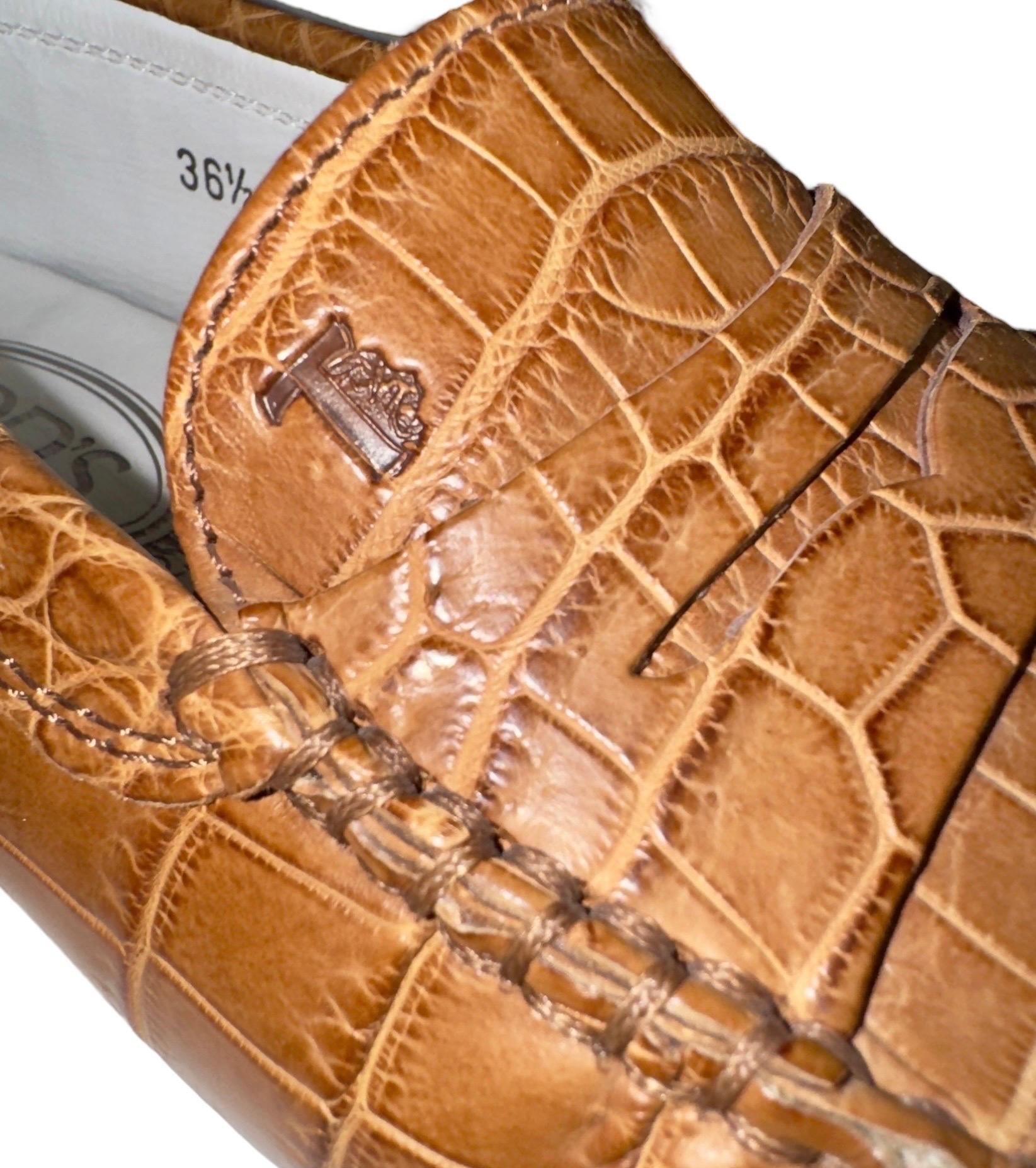 Tod's Mocassini Gommino Esotici Marrone Mocassini Alligatore Pelle di Coccodrillo 36,5 in vendita 4