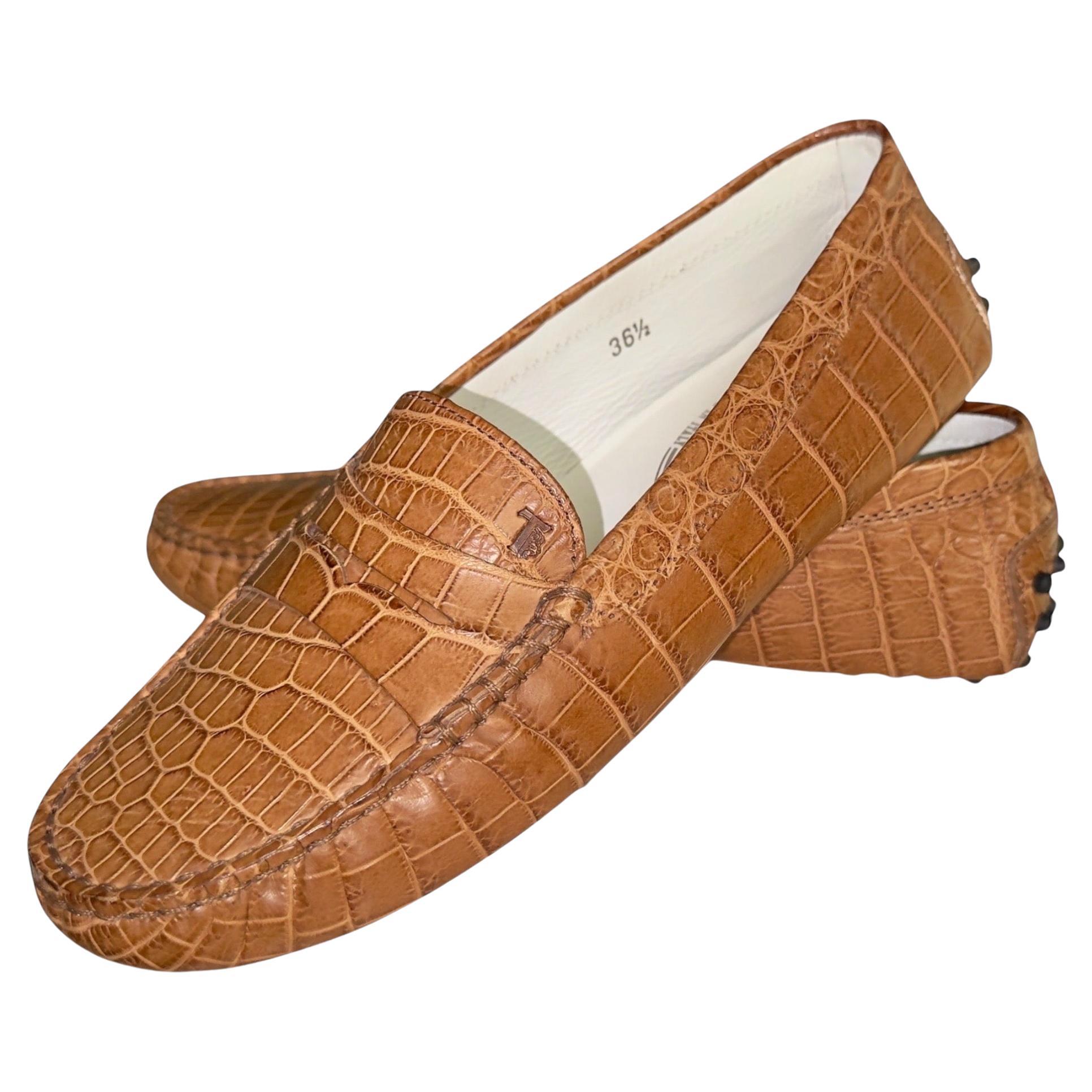 Tod's Mocassini Gommino Esotici Marrone Mocassini Alligatore Pelle di Coccodrillo 36,5 in vendita