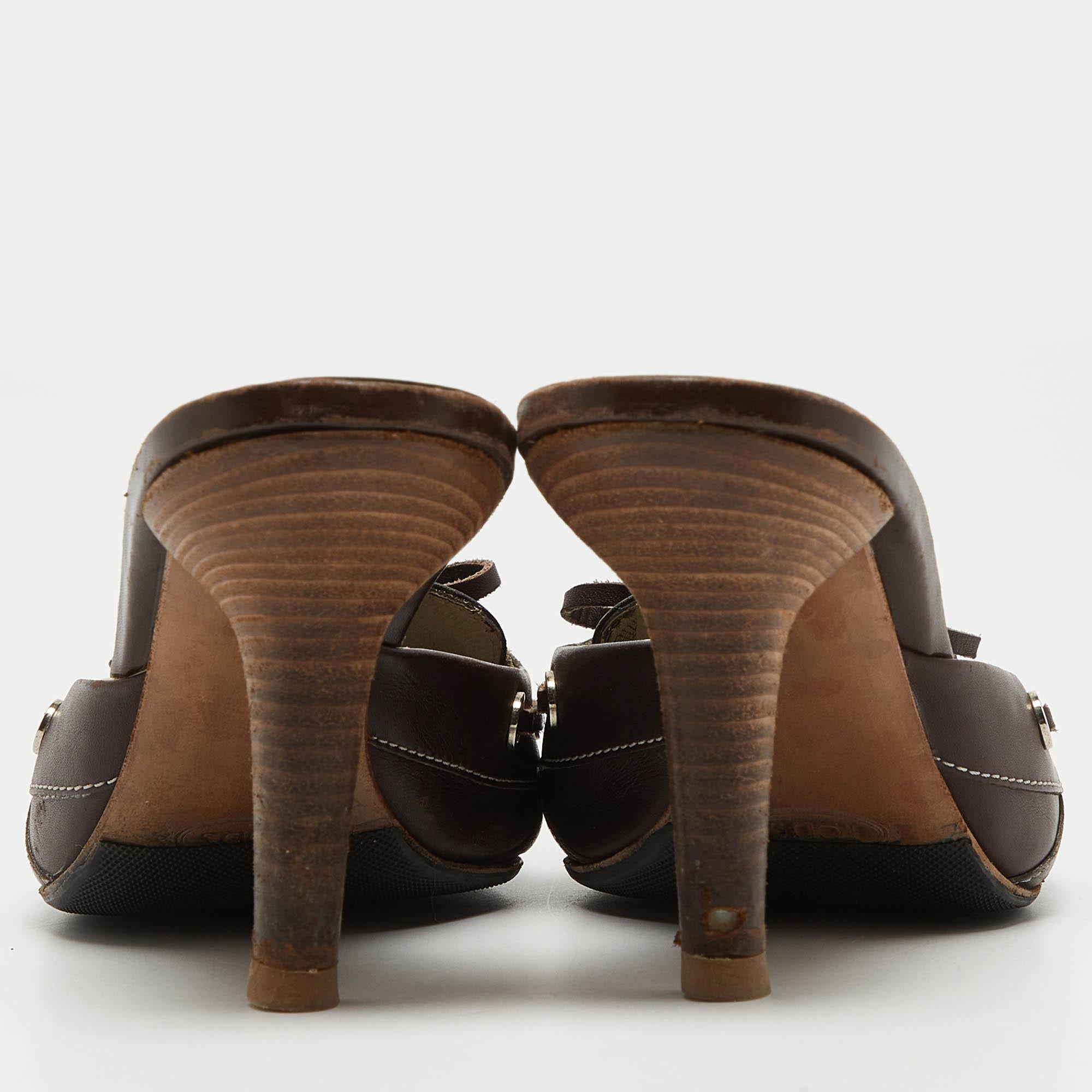 Tod's Brown Leder Schleife Pantoletten Größe 40 Damen im Angebot