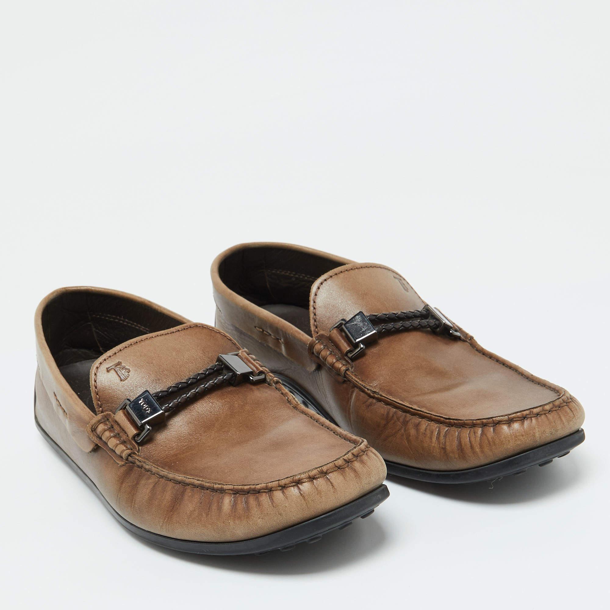 Men's Tod's Brown Leather Buckle Detail Loafers Size 41.5 For Sale