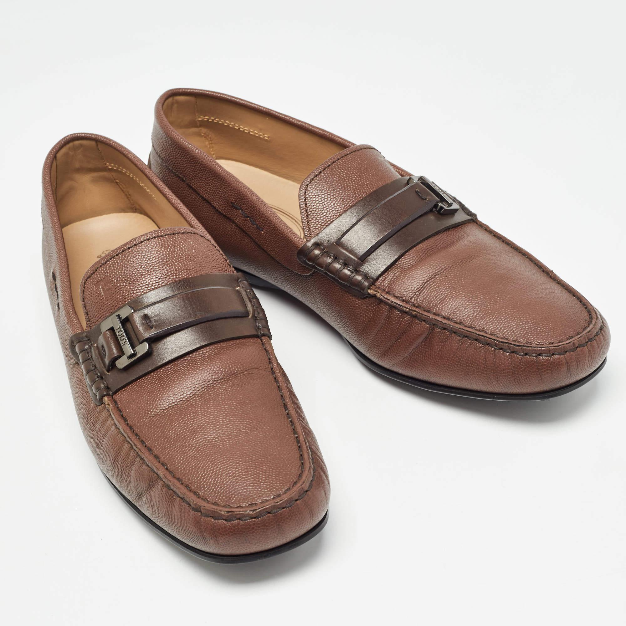 Men's Tod's Brown Leather Buckle Detail Slip On Loafers Size 41.5 For Sale