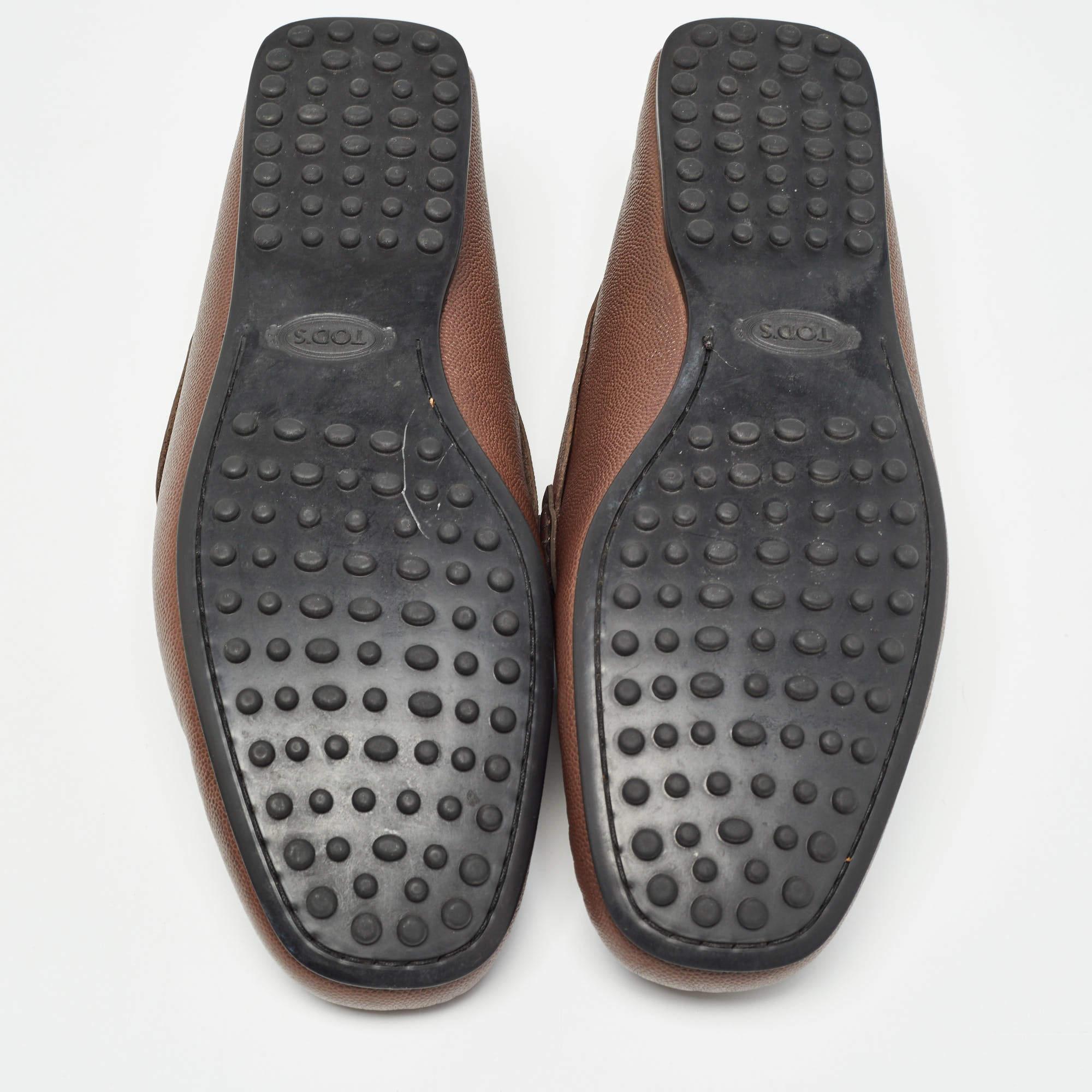 Tod's Brown Leather Buckle Detail Slip On Loafers Size 41.5 For Sale 2