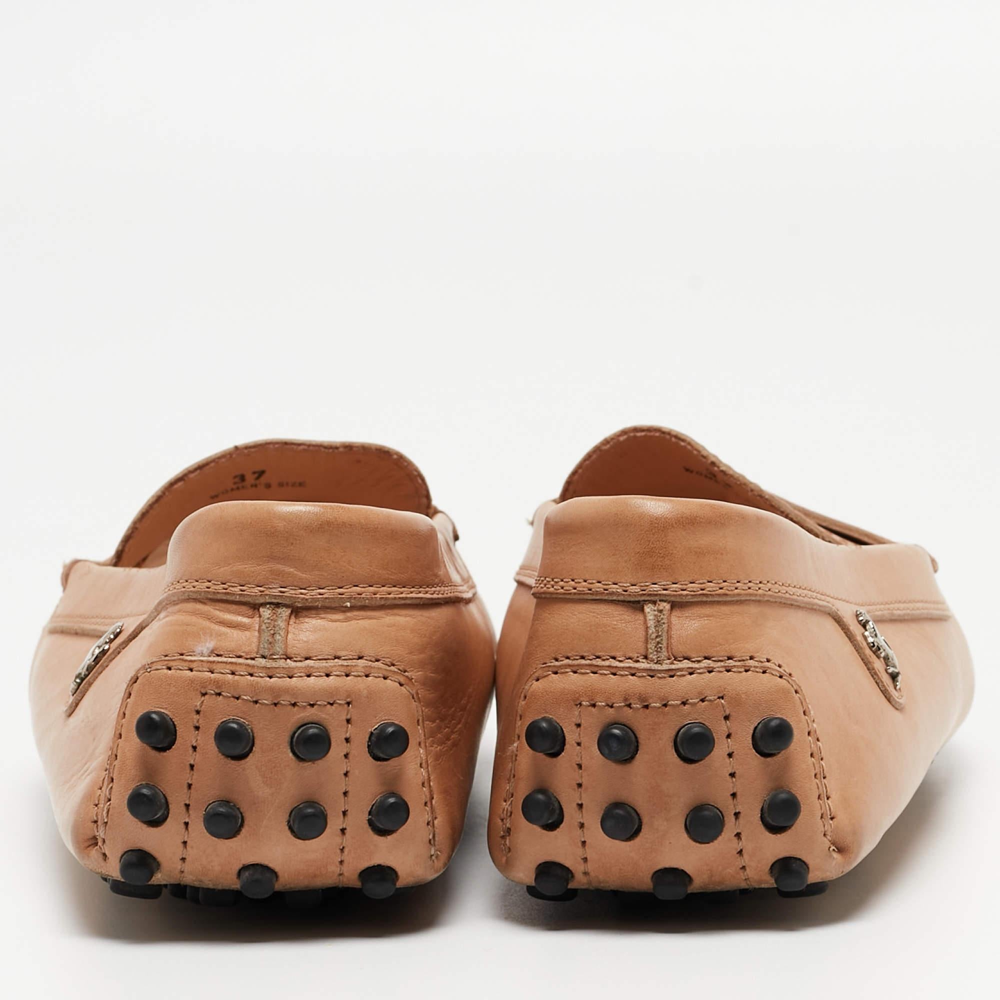 Donna Mocassini Tod's in pelle marrone FerrariTaglia 37 in vendita