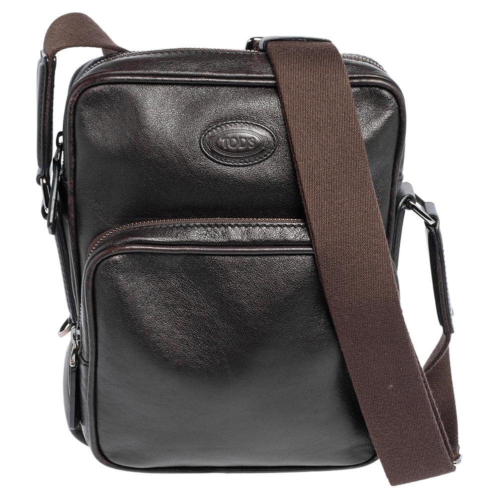 Tod''s Brown Leather Front Pocket Messenger Bag For Sale at 1stDibs