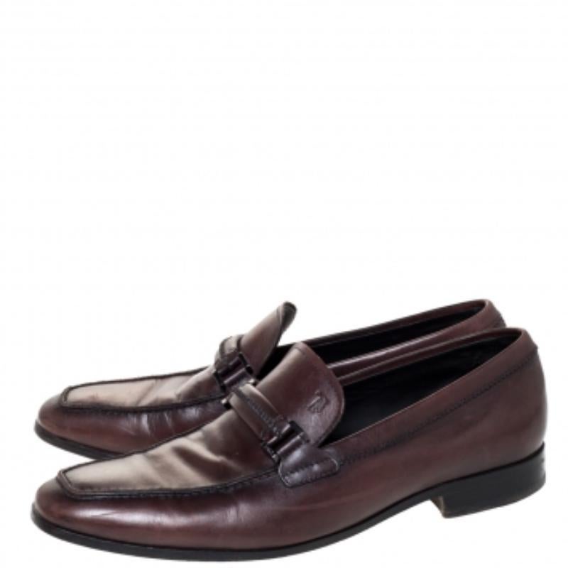 Tod's Brown Leder Gommino Loafers Größe 41 im Angebot 4