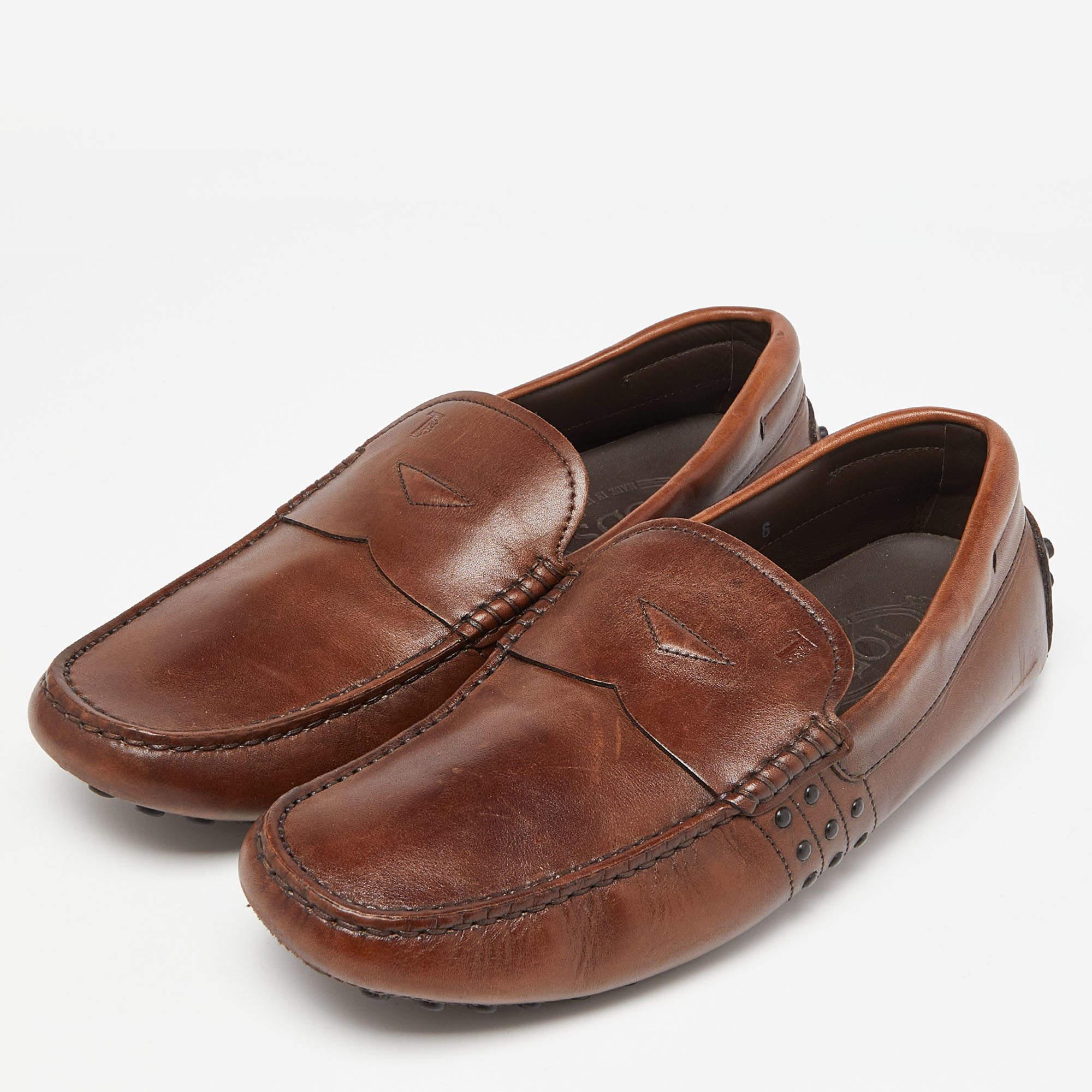 Practical, fashionable, and durable—these designer loafers are carefully built to be fine companions to your everyday style. They come made using the best materials to be a prized buy.