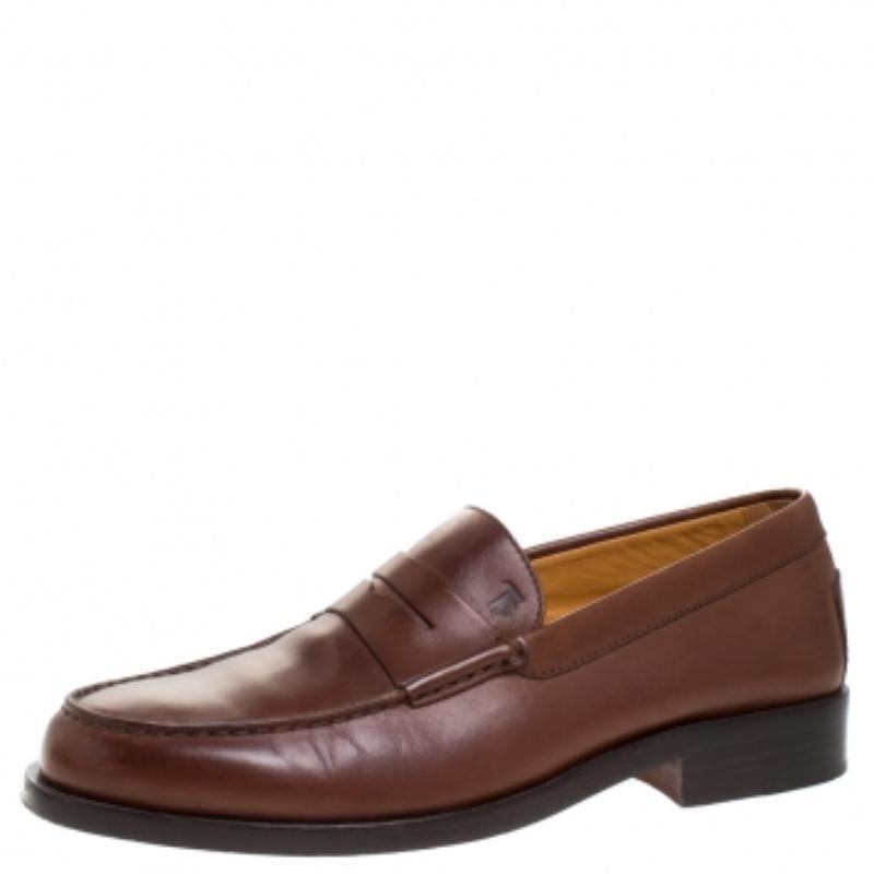 Marrone Tod's Brown Leather Penny Loafers Size 39.5 in vendita