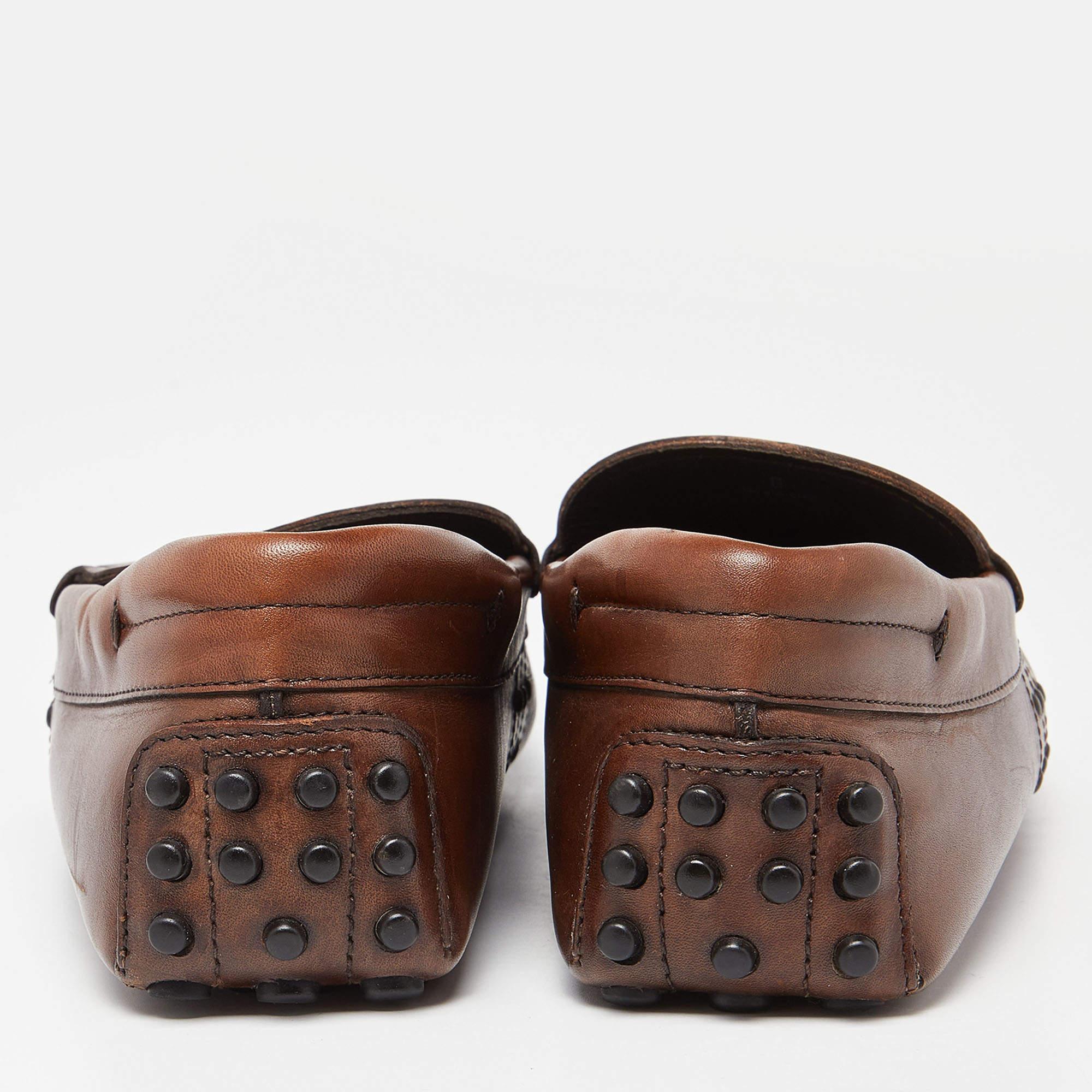 Tod's Brown Leather Penny Loafers Size 39.5 For Sale 1