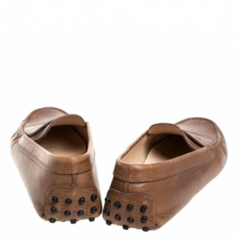 Women's Tod's Brown Leather Penny Slip On Loafers Size 35 For Sale