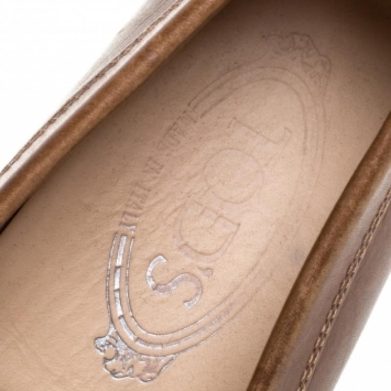 Tod's Brown Leather Penny Slip On Loafers Size 35 For Sale 2