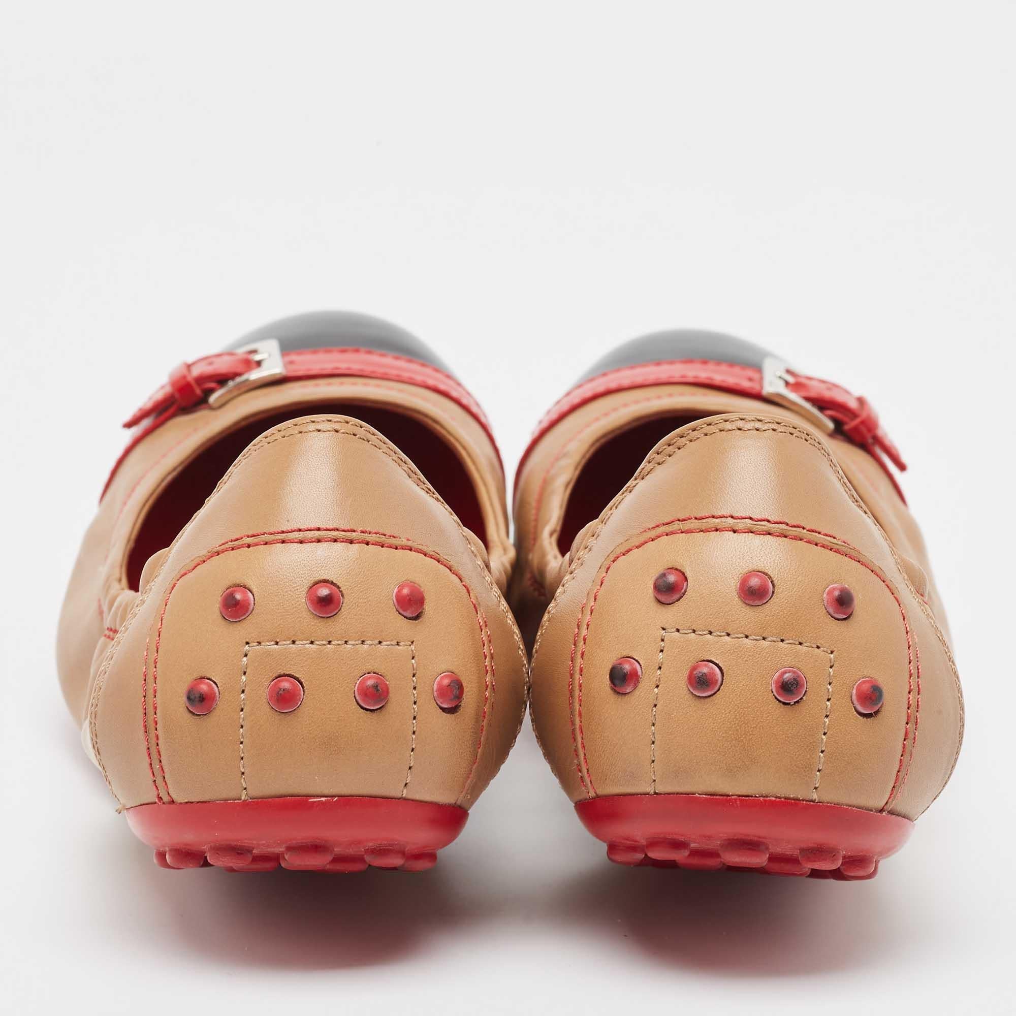 Tod's Brown Leather Scrunch Ballet Flats Size 38 For Sale 1