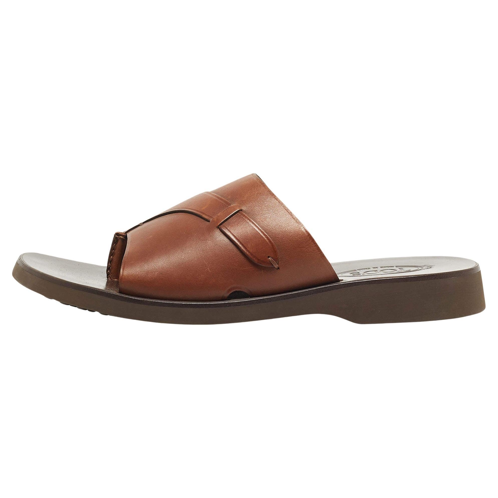 Tod's Brown Leather Slide Sandals Size 45.5 en vente