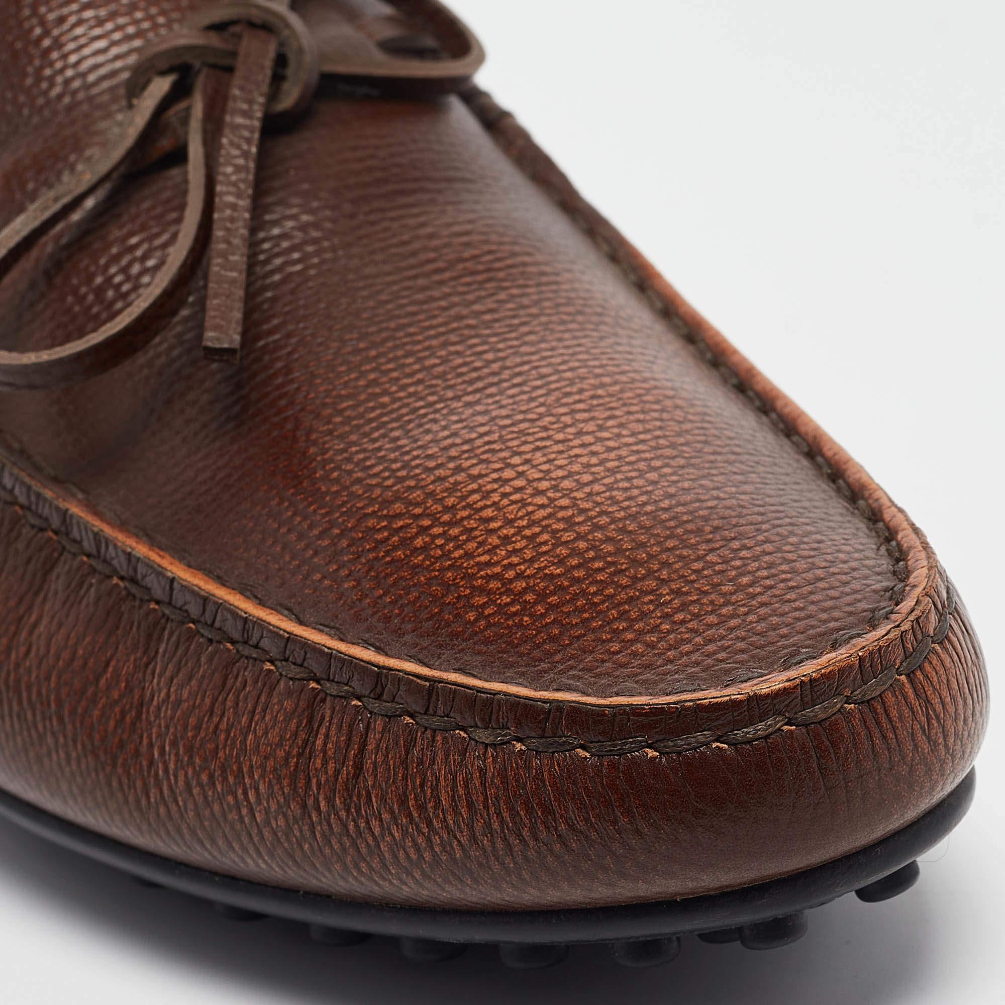 Tod's Brown Leather Slip On Loafers Size 39.5 For Sale 2