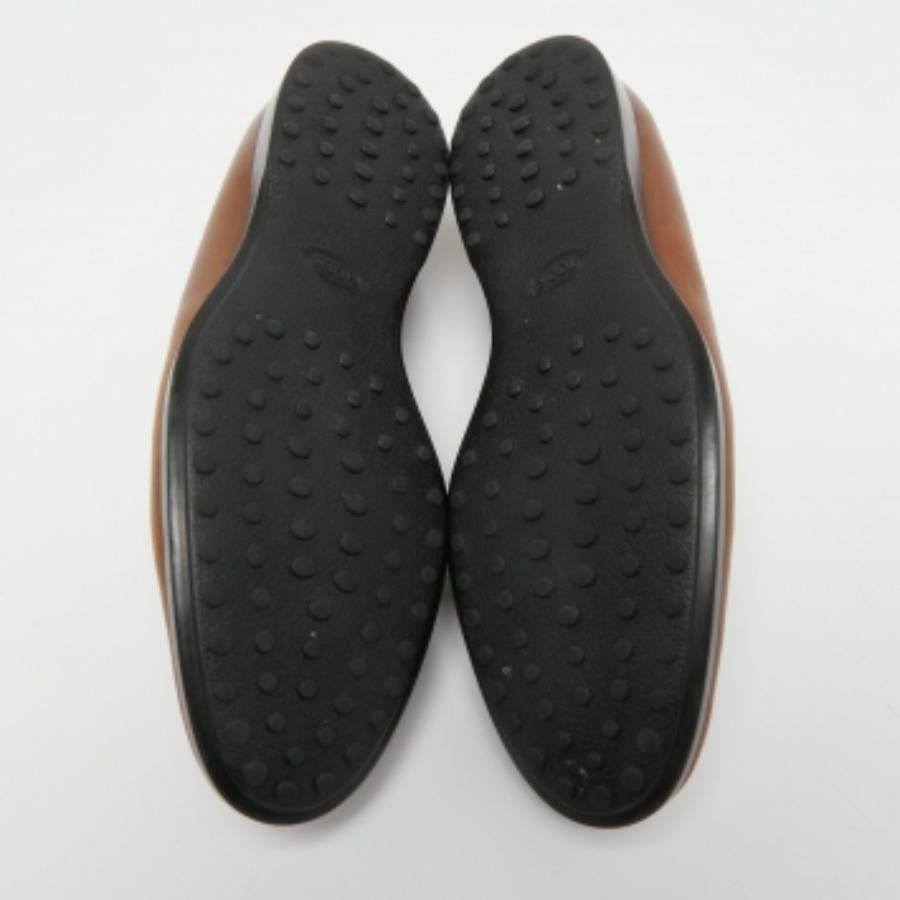Tod's Mocassins en cuir Brown Taille 40 en vente 1