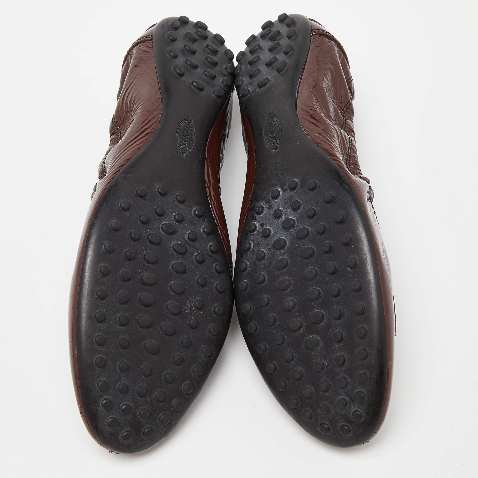 Tod's Brown Patent Leather Scrunch Ballet Flats Size 37 For Sale 1