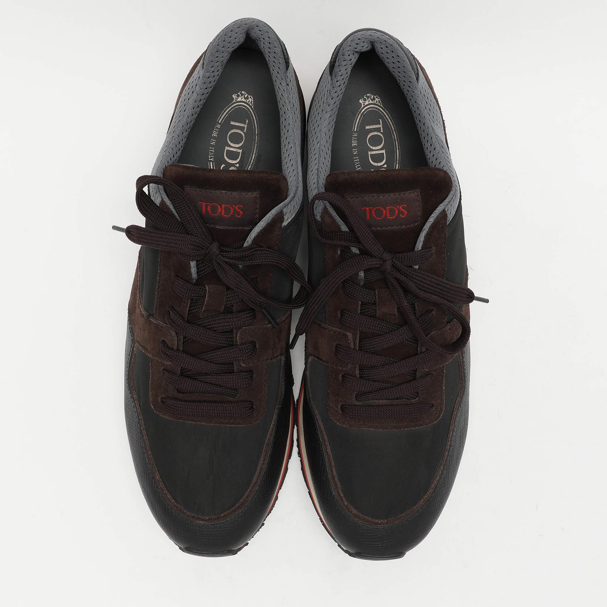 Nero Sneakers basse Tod's in camoscio e neoprene marrone misura 48 in vendita