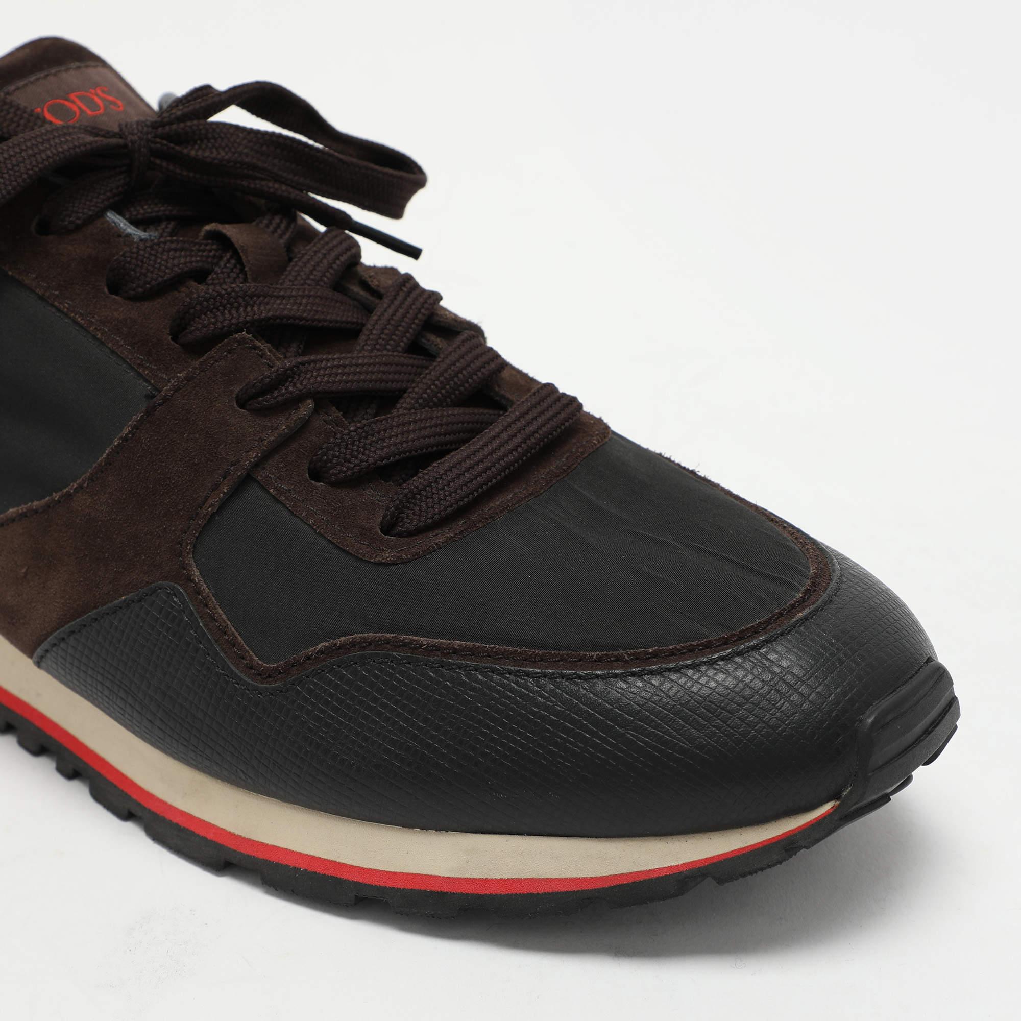 Sneakers basse Tod's in camoscio e neoprene marrone misura 48 in vendita 2