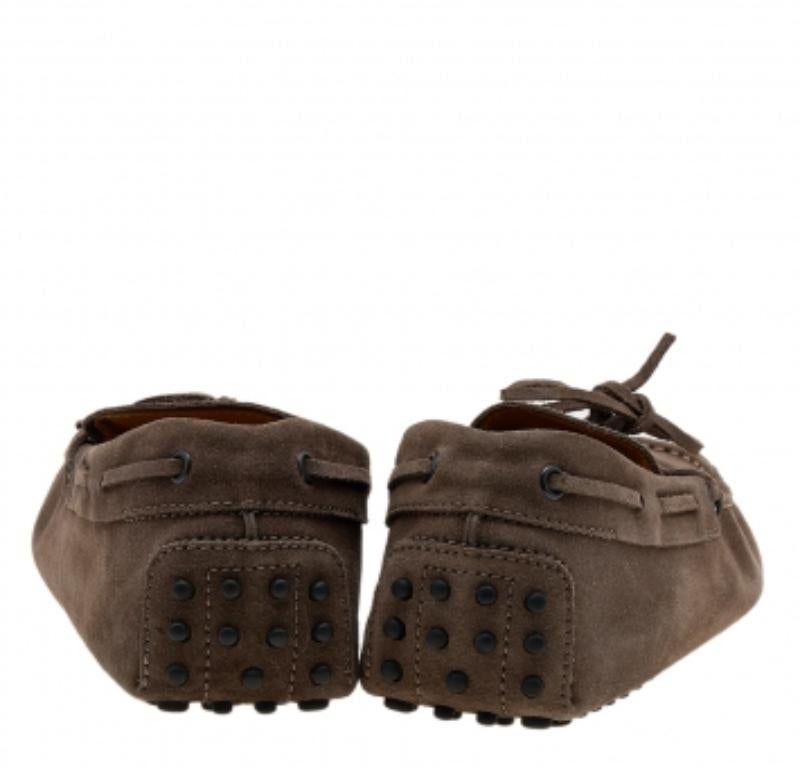 Tod's Brown Suede Bow Slip On Loafers Size 43 For Sale 2