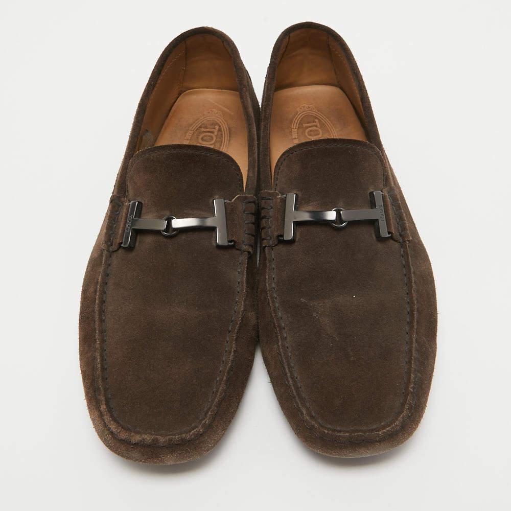 Noir Tod's Mocassins en daim Brown Double T Taille 44.5 en vente