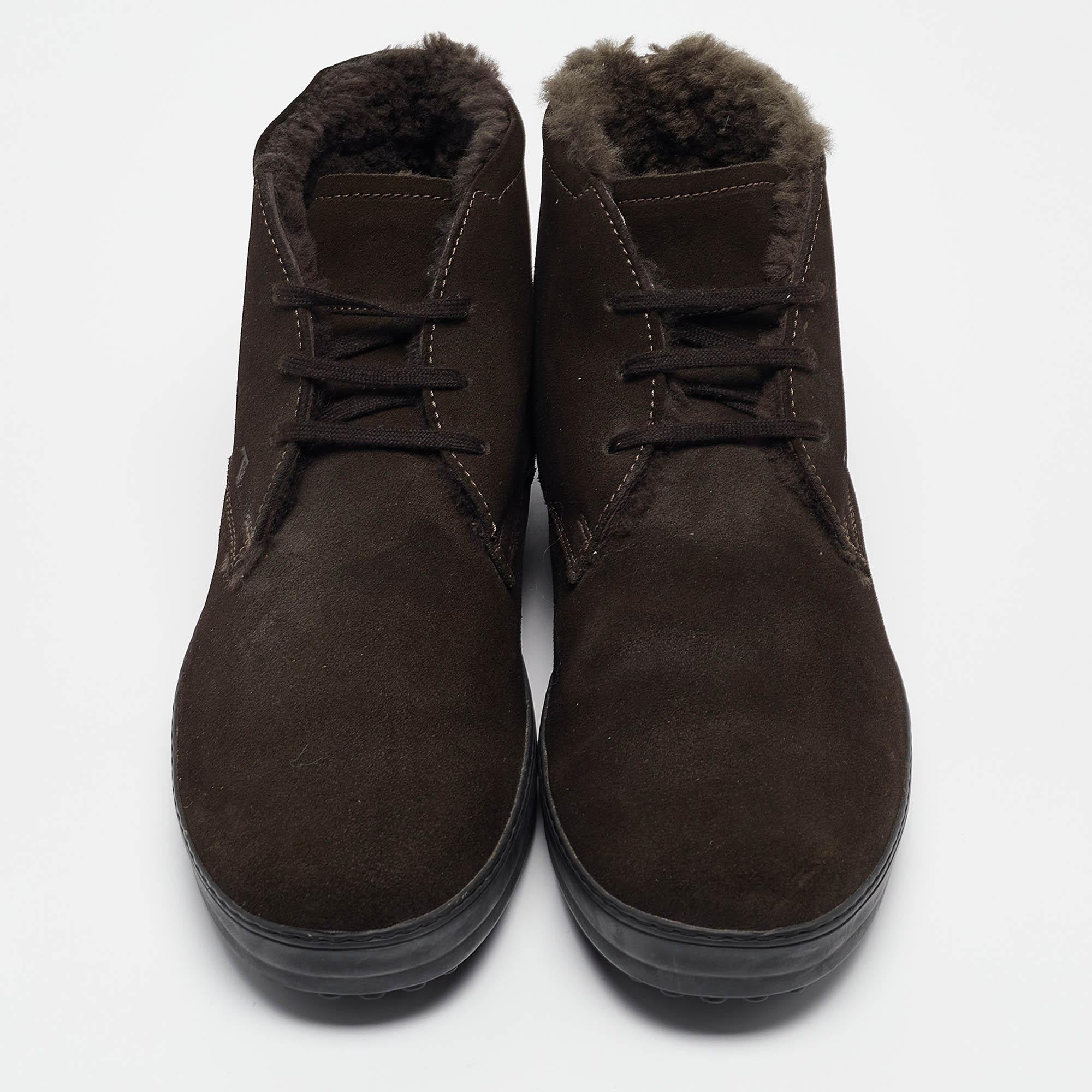 Tod's Botas de ante marrón con cordones hasta el tobillo Talla 41.5 Negro en venta