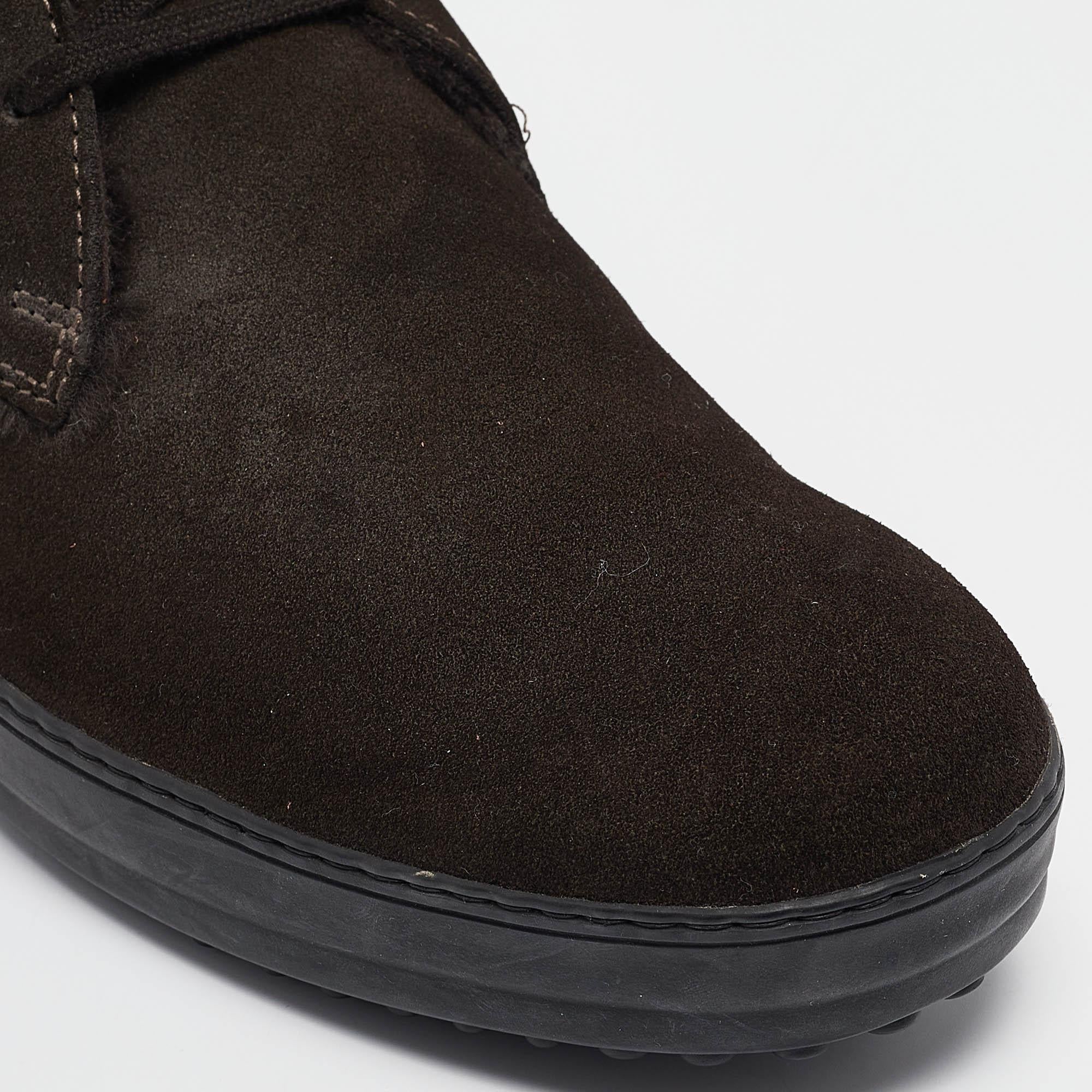 Tod's Botas de ante marrón con cordones hasta el tobillo Talla 41.5 en venta 2