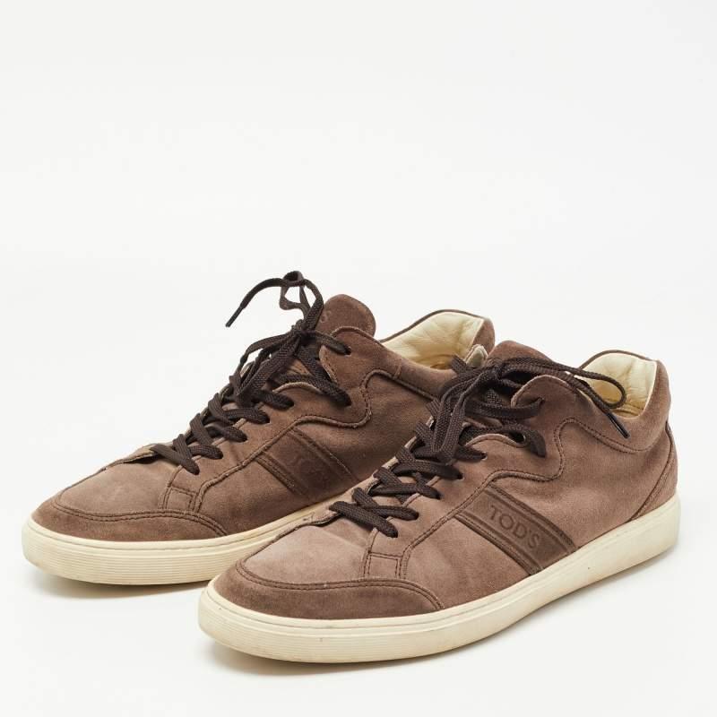 Coming in a classic silhouette  these designer sneakers are a seamless combination of luxury  comfort  and style. These sneakers are designed with signature details and comfortable insoles.